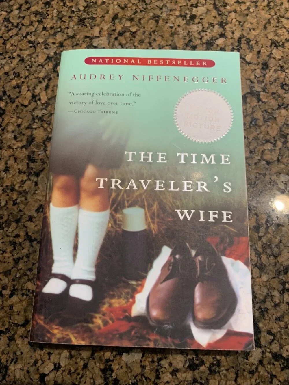 The Time Traveler's Wife by Audrey Niffenegger — Bestselling Contemporary Fictio
